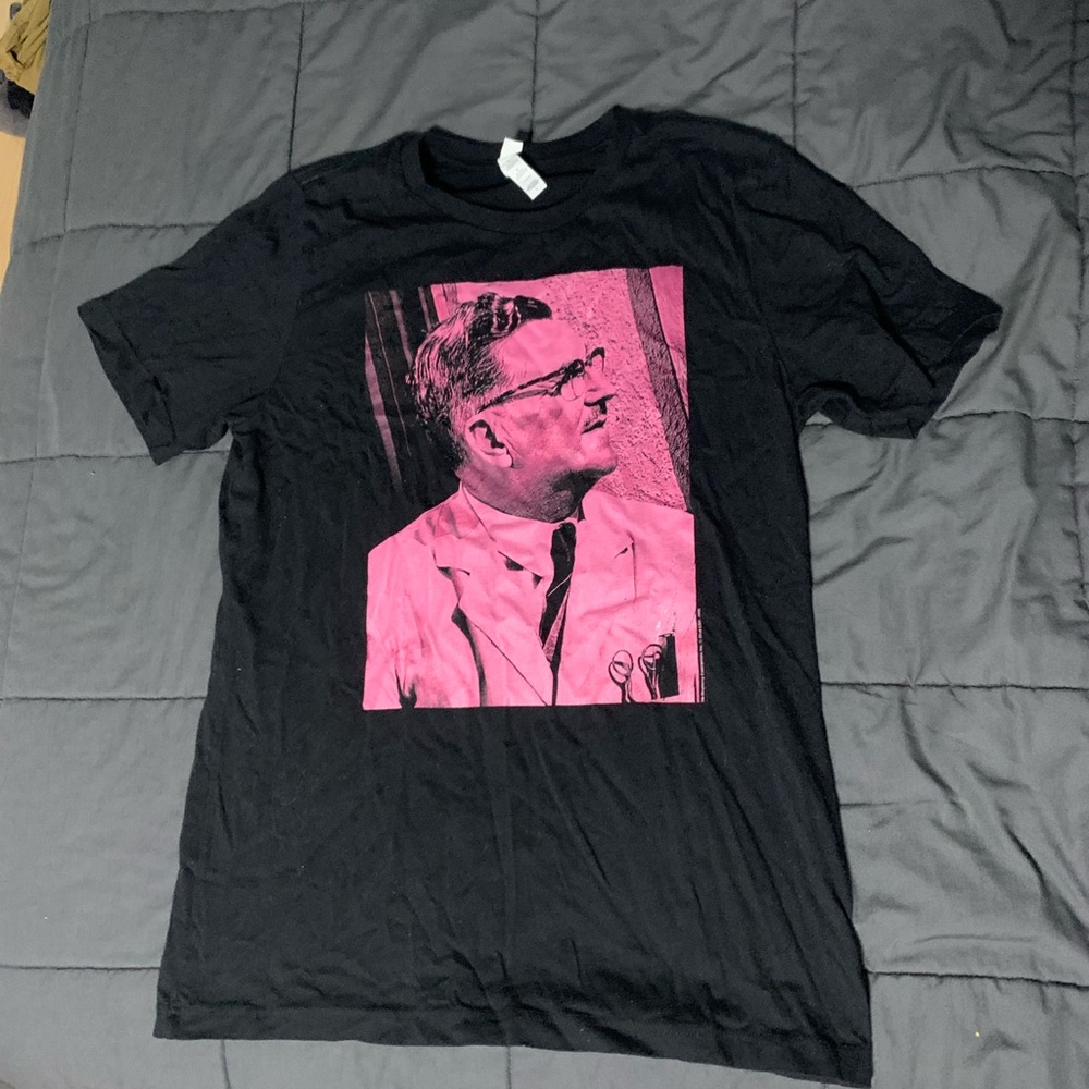 Vintage Howard McNear shirt